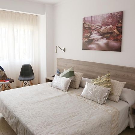 Hostal Torras Sant Hilari Sacalm Exteriér fotografie