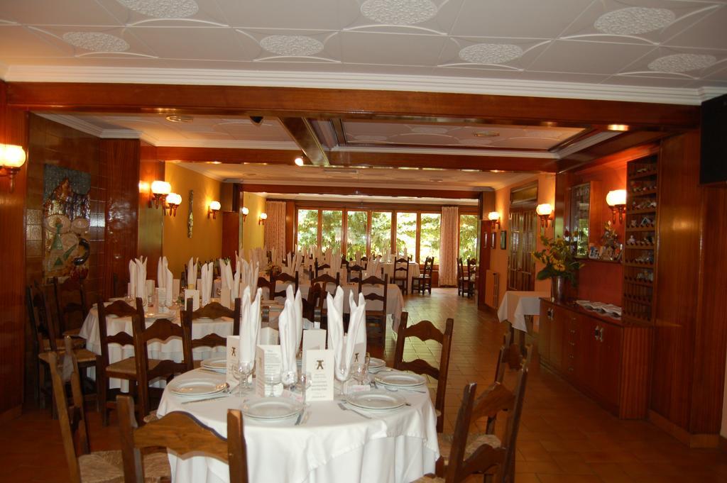 Hostal Torras Sant Hilari Sacalm Exteriér fotografie